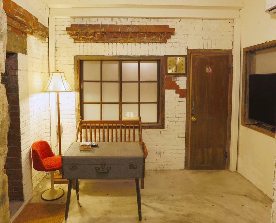 台南赤崁月樓tainan Moon House Inn Esterno foto